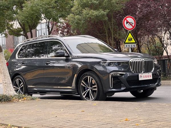 BMW X7 2021 рестайлинг xDrive40i эксклюзивный спортивный обвес M (Б/у) Полный — изображение 2