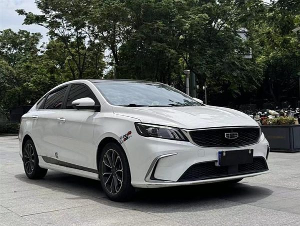 Geely Binrui 2021 1.4T CVT F-Sports Edition, пробег 34000 (Б/у) Передний — изображение 3