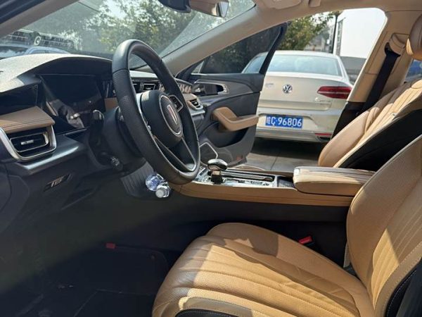 Hongqi H5 2023 2.0T Automatic Smart Union Flag (Б/у) Передний — изображение 4