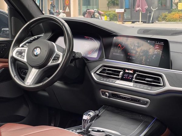 BMW X7 2021 рестайлинг xDrive40i эксклюзивный спортивный обвес M (Б/у) Полный — изображение 7