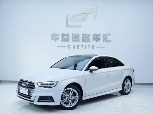 Audi A3 2020 Limousine 35 TFSI Fashion National VI, Сентябрь 2020 г., пробег 25000 км. (Б/у) Передний