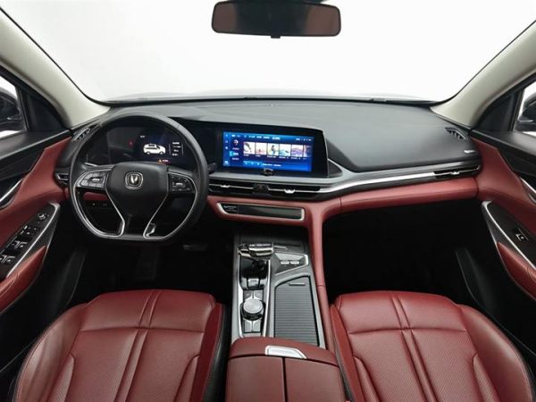 Changan CS75 PLUS 2020 2.0T Automatic Pilot Edition, Март 2020 г., пробег 76100 км. (Б/у) Передний — изображение 2