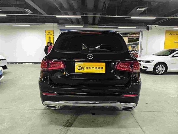 Mercedes-Benz GLC 2021 GLC 260 L 4MATIC Dynamic Edition, 2.0T 197 л.с. L4, Декабрь 2020, пробег 45400 км. (Б/у) Полный — изображение 7